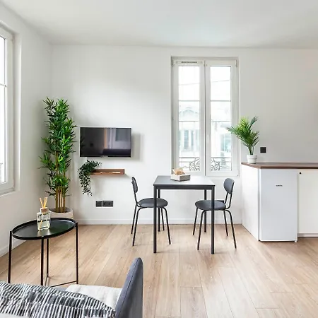 Apartamento Maska - Avec Terrasse Proche Et Aeroport De Nice