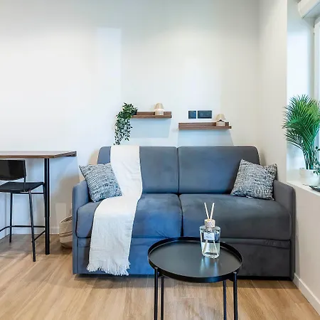 Apartamento Maska - Avec Terrasse Proche Et Aeroport De