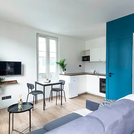 Maska - Avec Terrasse Proche Et Aeroport De Apartman *