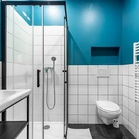 Maska - Avec Terrasse Proche Et Aeroport De Apartman *