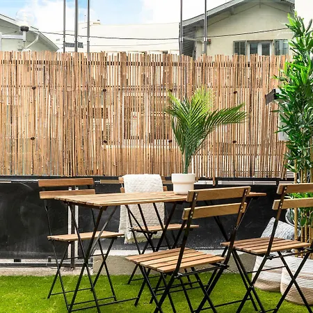 Maska - Avec Terrasse Proche Et Aeroport De