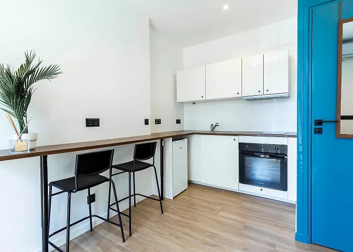 Maska - Avec Terrasse Proche Et Aeroport De Nice